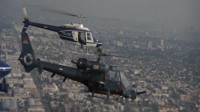 Trovão Azul (1983) dublado