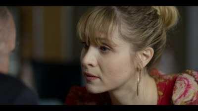 Um Estranho Entre nois 2023 1080p DUBLADO