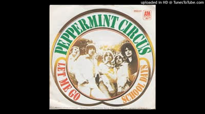 Peppermint Circus (1968) - Love Me Two Times