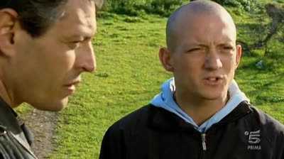 Distretto di Polizia 09x06 isola